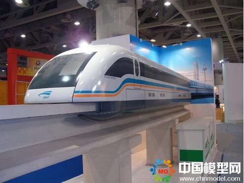 地鐵沙盤?？梢云ヅ鋭?dòng)態(tài)小火車及仿真音效