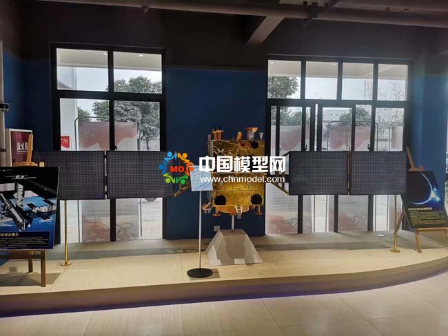 中國(guó)航天空間站核心艙模型，衛(wèi)星火箭模型