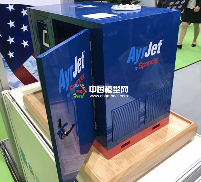 高速磁懸浮鼓風(fēng)機(jī)模型