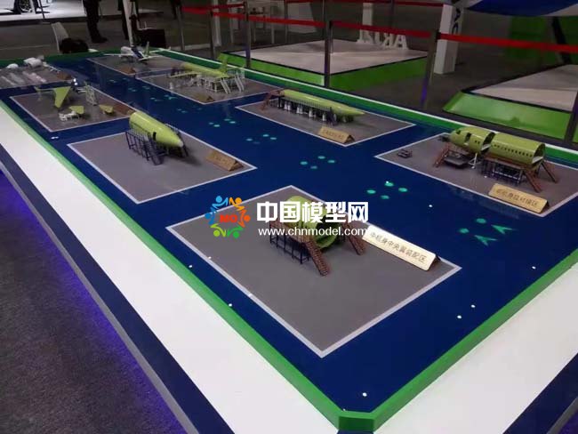 中國商飛C919大型客機(jī)總裝制造中心沙盤模型