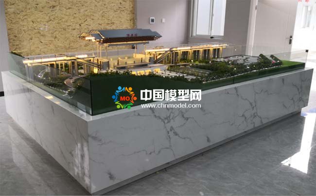 ?？嫡旧潮P模型