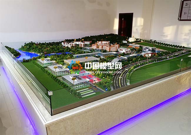 文化旅游職業(yè)學(xué)院沙盤模型
