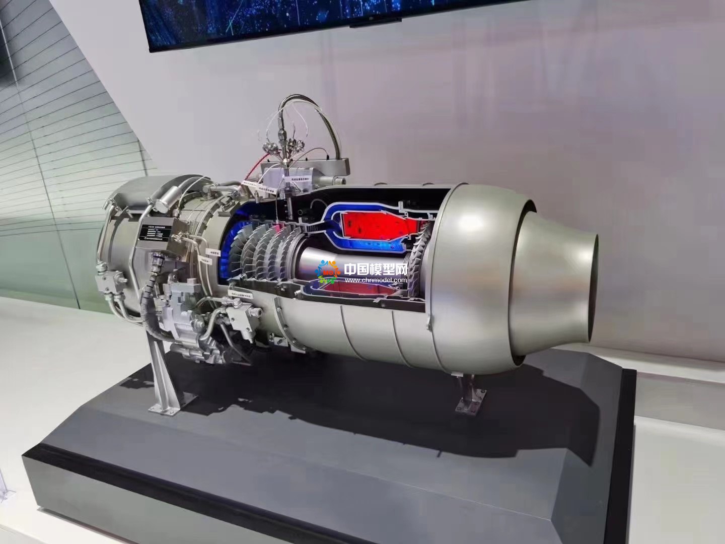 航空發(fā)動(dòng)機(jī)設(shè)備模型設(shè)計(jì)制作